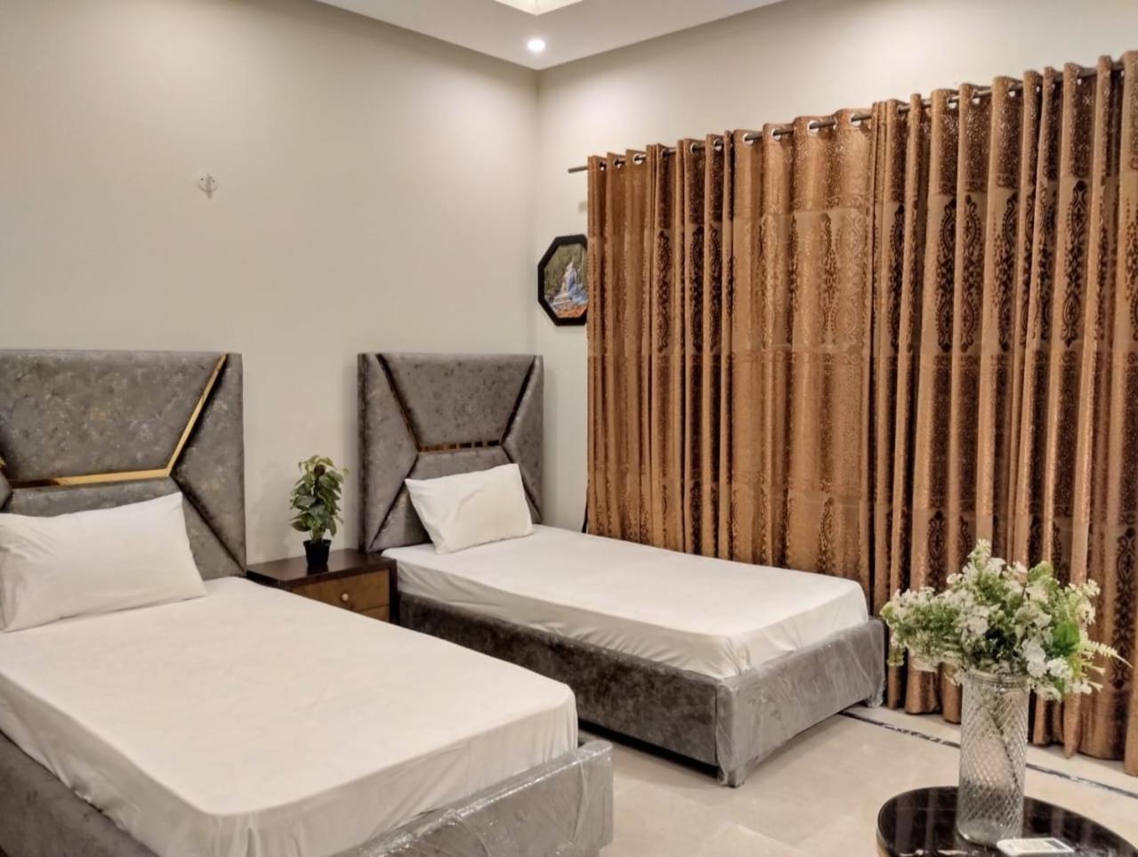 Itl Guesthouse ราวัลปินดี ภายนอก รูปภาพ
